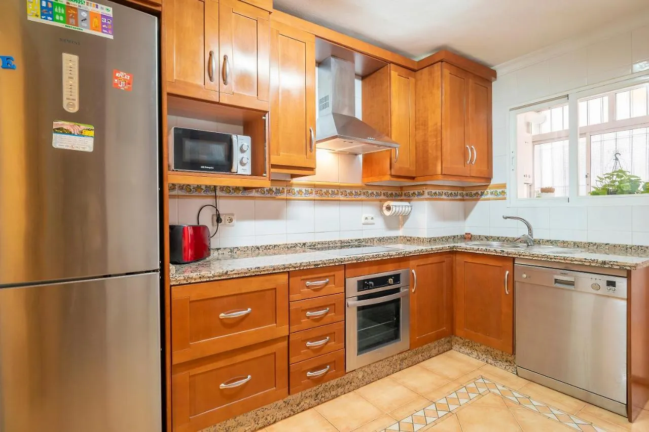 Amplio Piso Para Disfrutar Del Centro De Malaga Con Parking Gratuito Appartement
