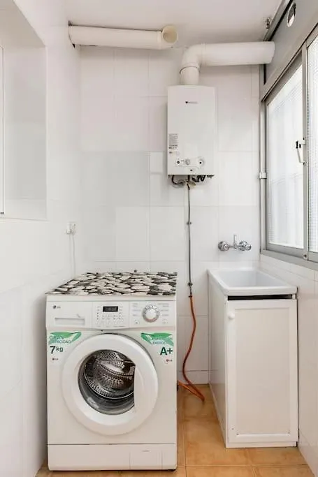 Apartment Amplio Piso Para Disfrutar Del Centro De Malaga Con Parking Gratuito